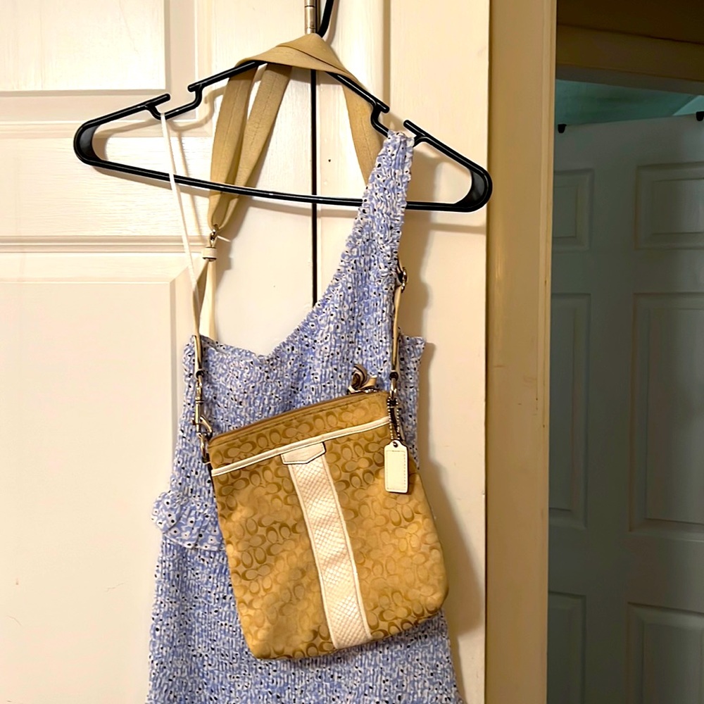 Beautiful coach tan and cream crossbody